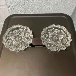Elegant Clear Glass Ash Trays